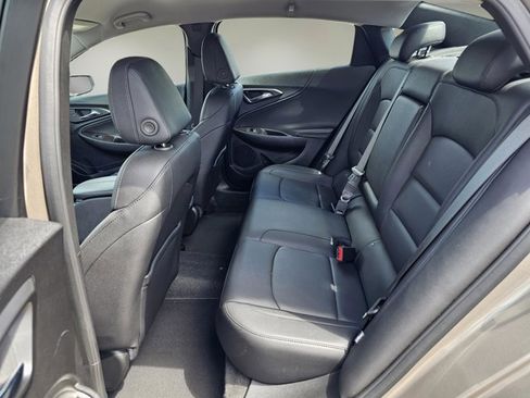 Used 2024 Chevrolet Malibu LT image 31
