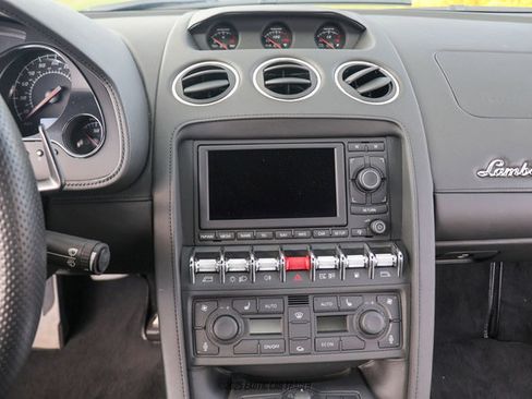 Used 2014 Lamborghini Gallardo LP 560-4 image 43