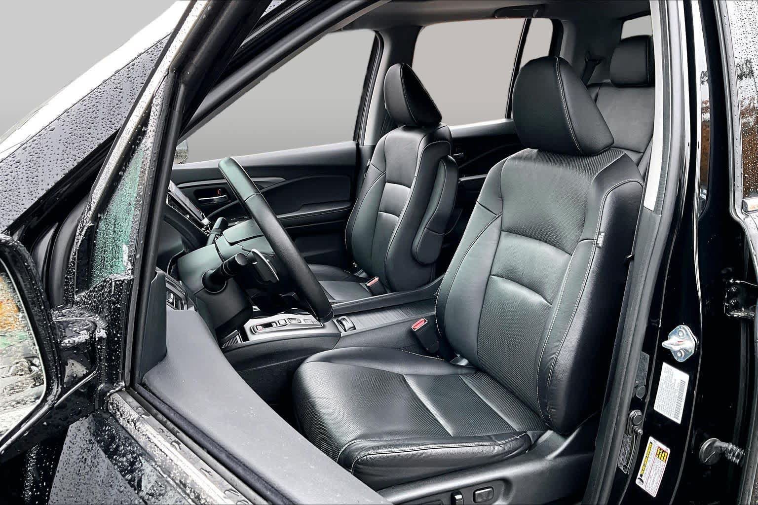 Used 2023 Honda Ridgeline RTL-E image 9