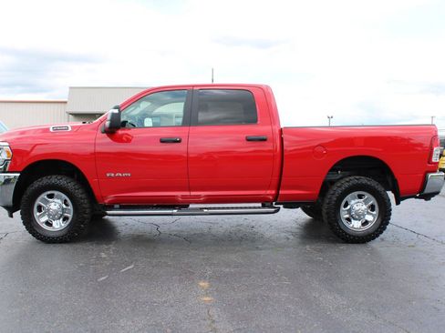 Used 2024 RAM 2500 Big Horn w/ Bed Utility Group AWD/4WD image 13