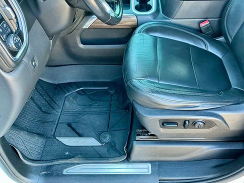 Used 2019 Chevrolet Silverado 1500 LT Trail Boss image 42