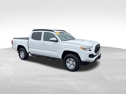 Used 2023 Toyota Tacoma SR AWD/4WD image 8