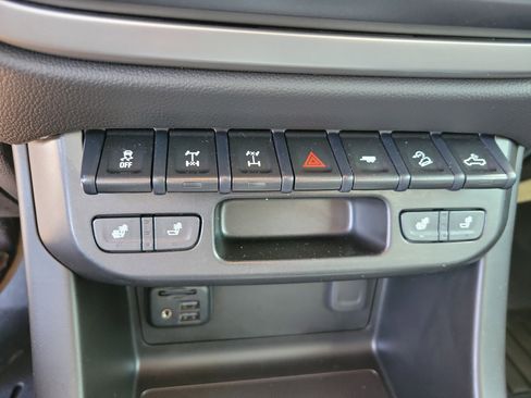 Used 2022 Chevrolet Colorado ZR2 image 26