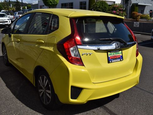 Used 2016 Honda Fit EX image 7