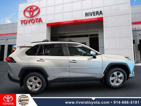 Certified 2023 Toyota RAV4 XLE w/ Convenience Package AWD/4WD image 4