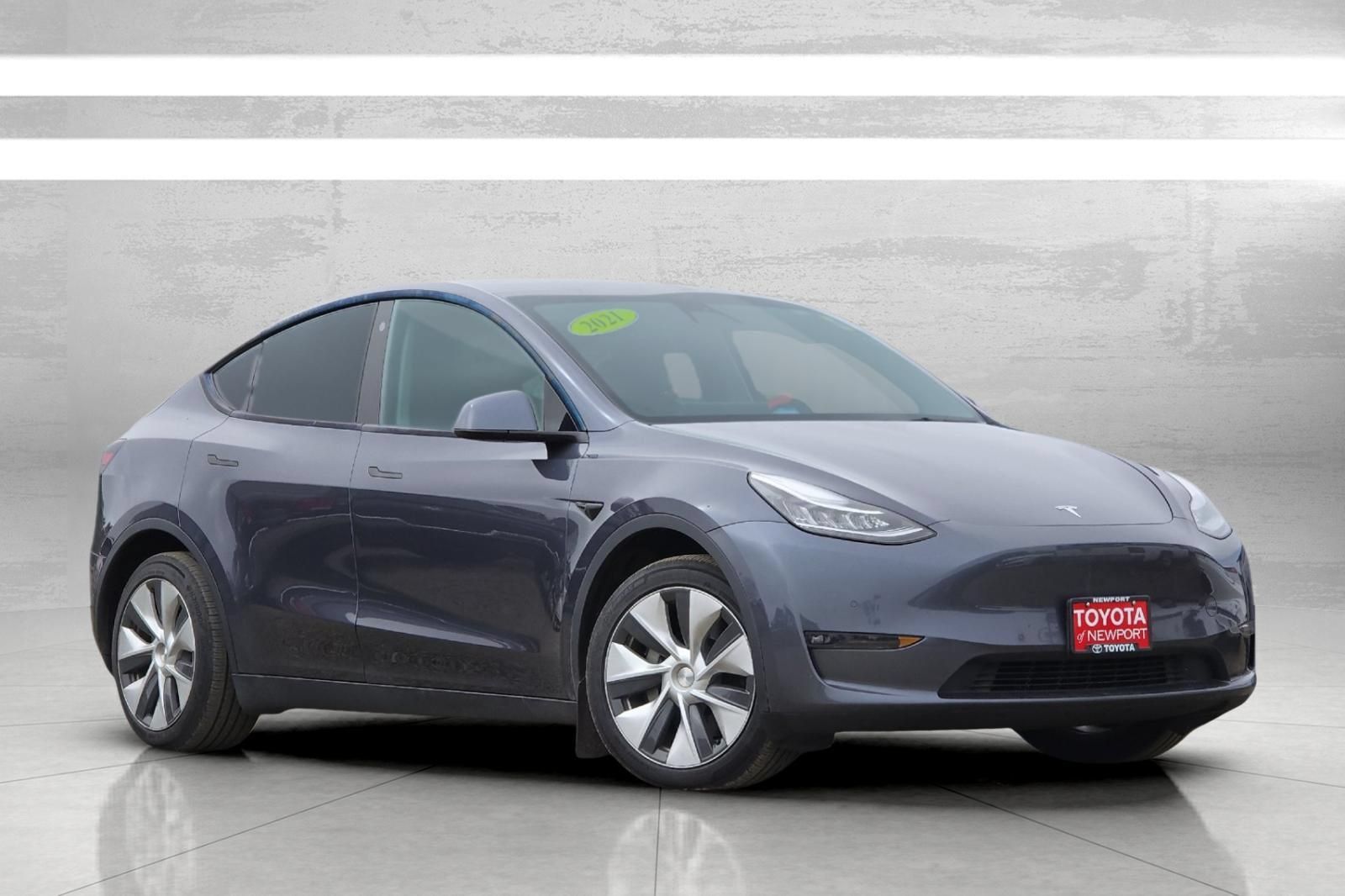 Used 2021 Tesla Model Y Long Range AWD/4WD image 2
