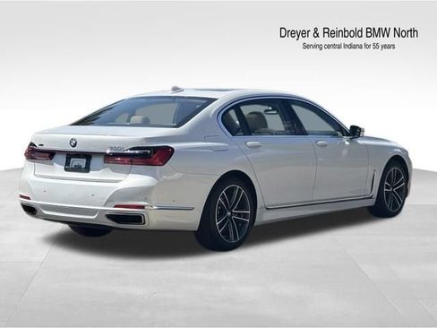 Used 2021 BMW 750i xDrive w/ Autobahn Package AWD/4WD image 7