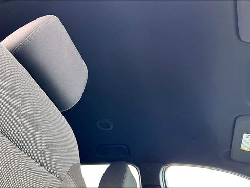 Used 2023 Chevrolet Traverse LT w/ Midnight/Sport Edition image 23