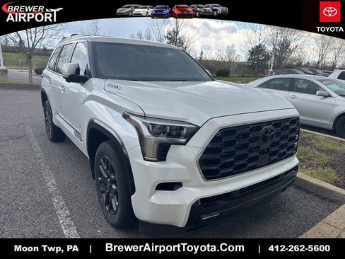 Used 2025 Toyota Sequoia Platinum image 1