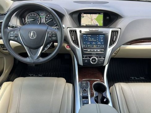 Used 2018 Acura TLX V6 w/ Technology Package FWD image 10