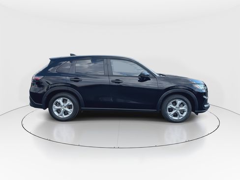 Used 2024 Honda HR-V LX image 9
