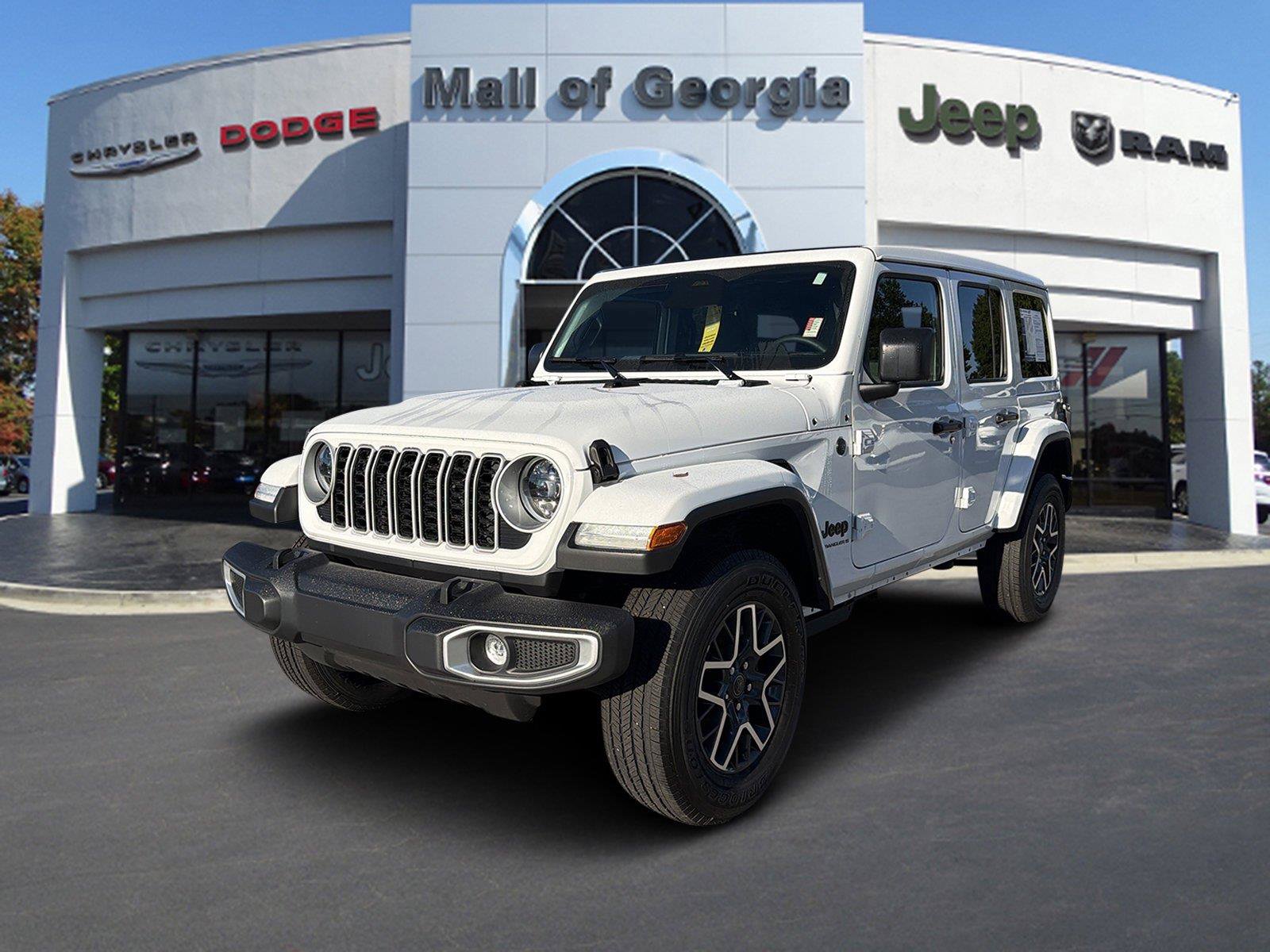 Used 2026 Jeep Wrangler Unlimited Sahara AWD/4WD image 1