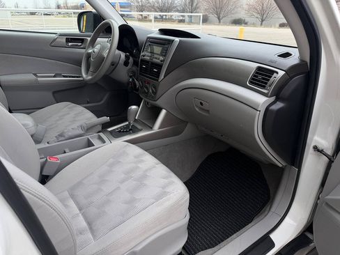 Used 2009 Subaru Forester 2.5X AWD/4WD image 21