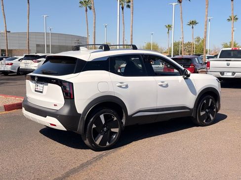 Certified 2026 Nissan Kicks SV FWD image 8