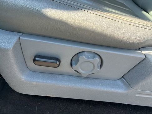 Used 2014 Ford F150 XLT w/ Equipment Group 302A Luxury image 11