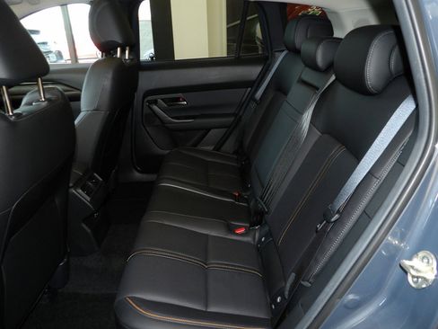 Used 2025 MAZDA CX-50 AWD 2.5 S w/ Cargo Package image 23