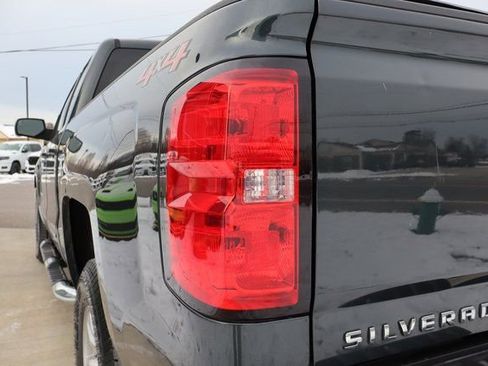 Used 2018 Chevrolet Silverado 1500 LT w/ All Star Edition image 30