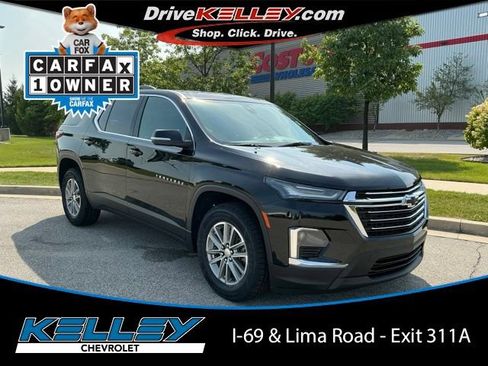Used 2023 Chevrolet Traverse LT FWD image 1