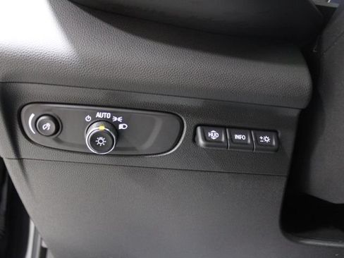 Used 2023 Buick Envision Avenir AWD/4WD image 41