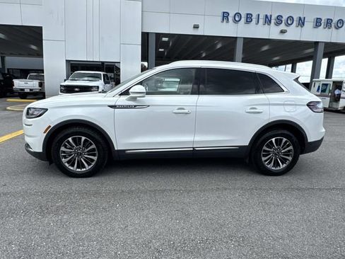 Certified 2023 Lincoln Nautilus AWD w/ Premium Package image 8