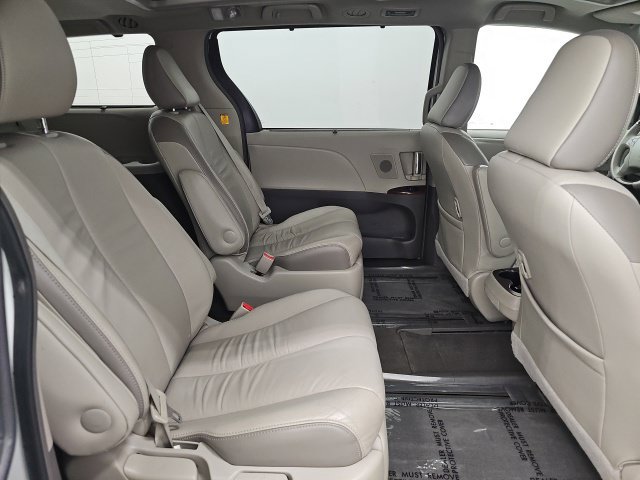 Used 2013 Toyota Sienna Limited w/ Premium Pkg AWD/4WD image 40