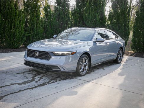 New 2026 Honda Accord EX-L image 5