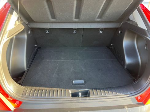 Used 2025 Hyundai Kona SEL image 31