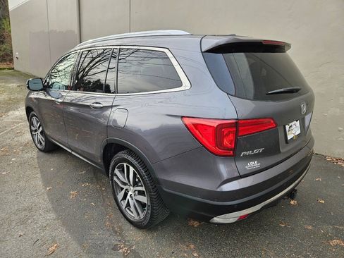 Used 2016 Honda Pilot Touring image 4