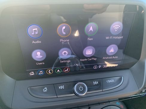 Used 2021 Chevrolet Camaro SS image 18