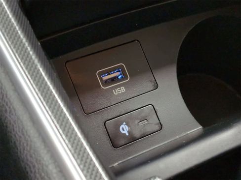 Used 2022 Hyundai Santa Fe SEL image 30