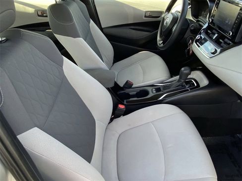 Certified 2022 Toyota Corolla LE image 15