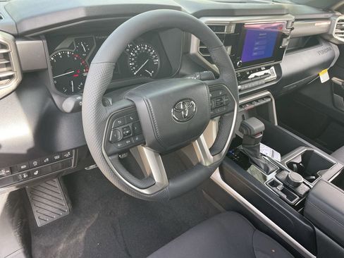 New 2026 Toyota Tundra SR5 AWD/4WD image 12