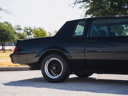 Used 1987 Buick Regal Coupe RWD image 24