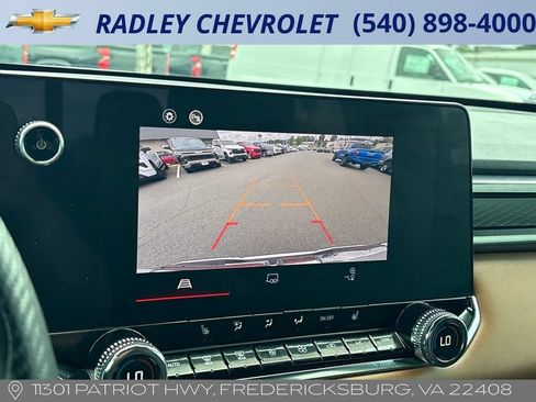 Certified 2023 GMC Canyon AT4 w/ Canyon Safety Plus Package AWD/4WD image 18