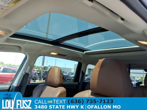Used 2019 Subaru Ascent Touring AWD/4WD image 25