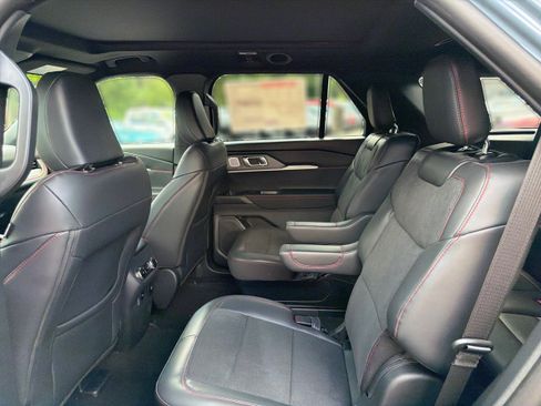 New 2026 Ford Explorer ST AWD/4WD image 12