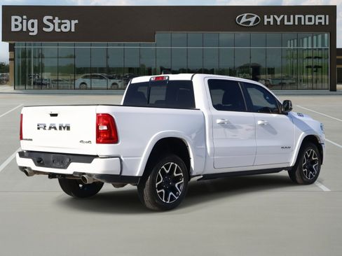 Used 2025 RAM 1500 Laramie w/ Laramie Southwest Edition image 4