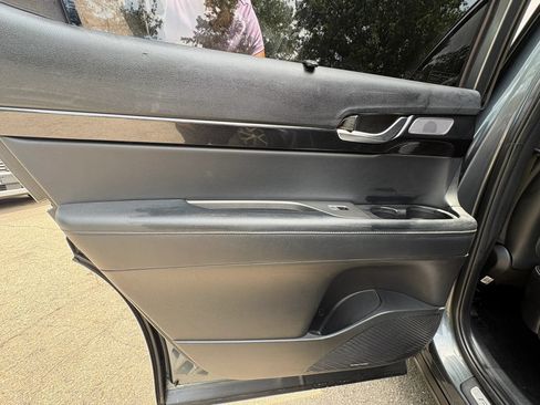 Used 2021 Hyundai Palisade Limited FWD image 34