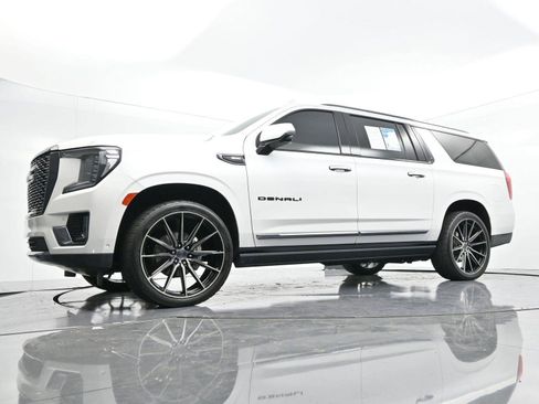 Used 2023 GMC Yukon XL Denali Ultimate image 56