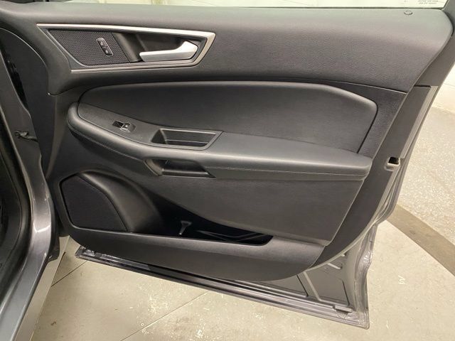 Used 2021 Ford Edge SEL w/ Convenience Package AWD/4WD image 25