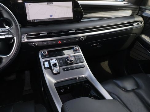 Used 2024 Hyundai Palisade Calligraphy image 10