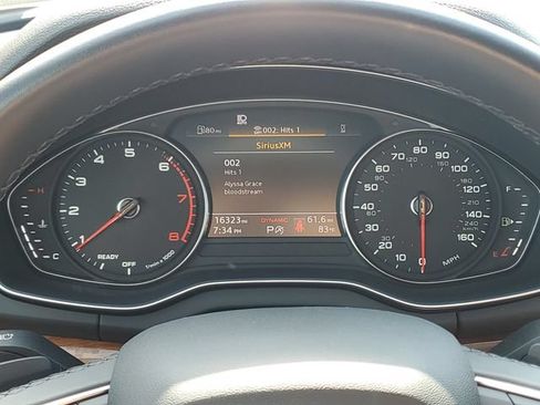 Used 2022 Audi Q5 2.0T Premium w/ Convenience Package AWD/4WD image 10