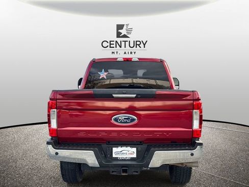 Used 2019 Ford F350 Lariat w/ Lariat Value Package image 3