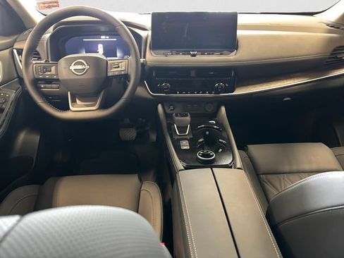 New 2026 Nissan Rogue Platinum AWD/4WD image 11