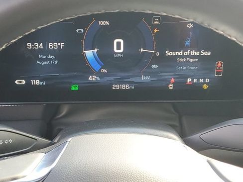 Certified 2024 Chevrolet Blazer EV LT AWD/4WD image 21