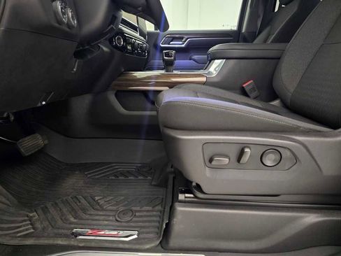 New 2025 Chevrolet Silverado 1500 LT w/ Z71 Off-Road Package image 7