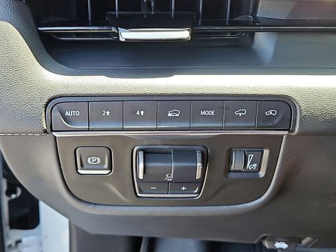 Used 2021 Cadillac Escalade ESV Sport w/ Driver Assist Tech Package image 14