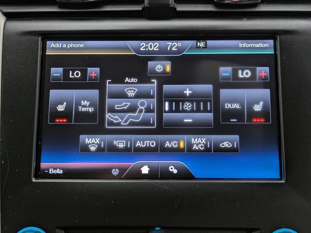 Used 2015 Ford Fusion SE w/ Equipment Group 202A AWD/4WD image 34
