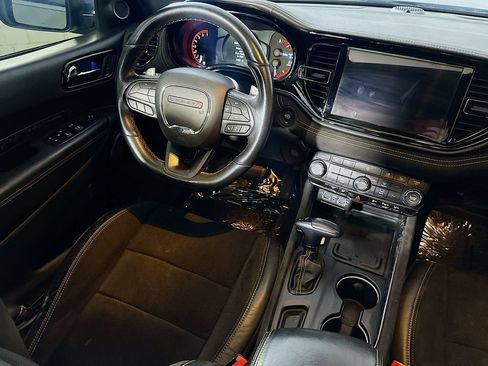Used 2023 Dodge Durango R/T w/ Hemi Orange Plus Package image 18