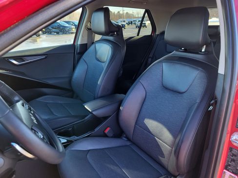 Used 2024 Kia Niro Wave w/ Wave Preserve Package image 14